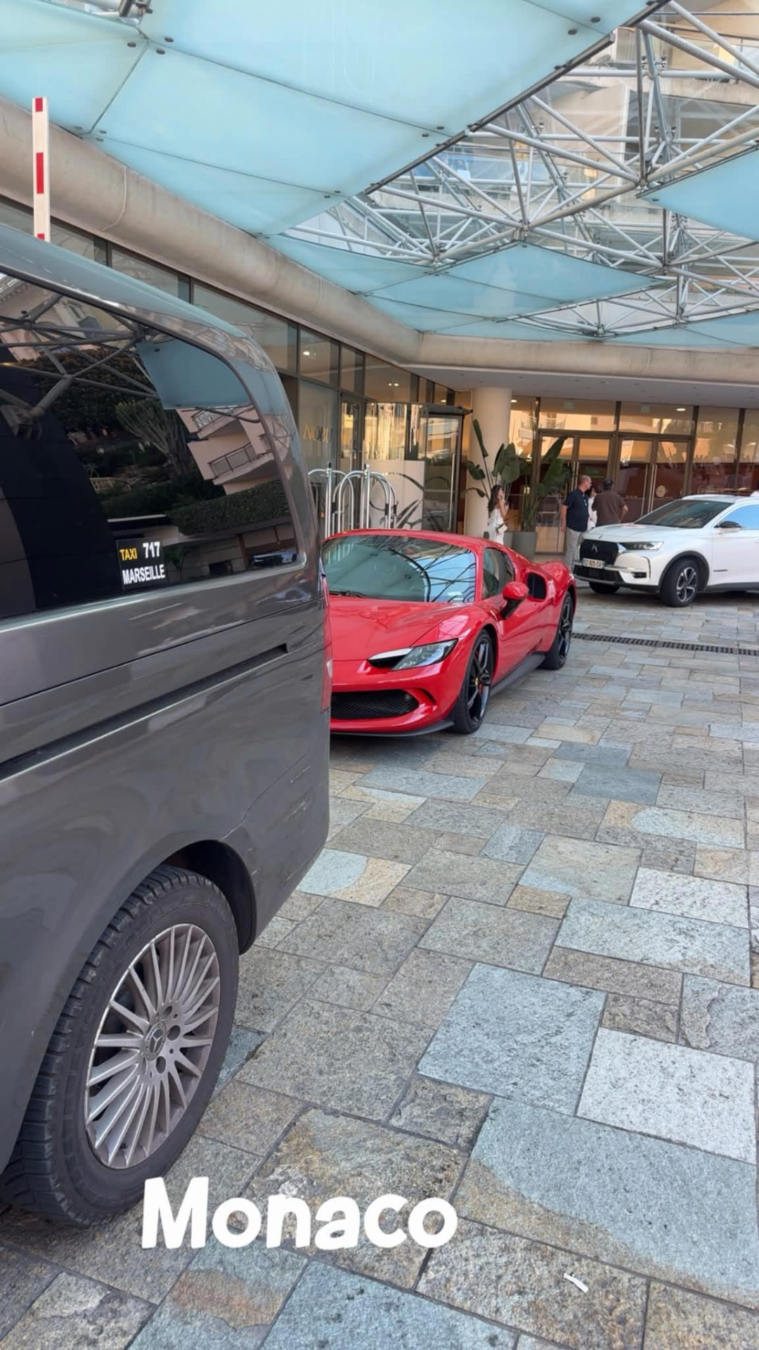 Le van Taxi Lyna en course à Monaco